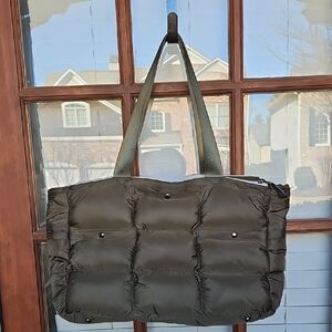 P'Tula Lightweight Puffer Olive Green Gym Bag Or Carry On Tote